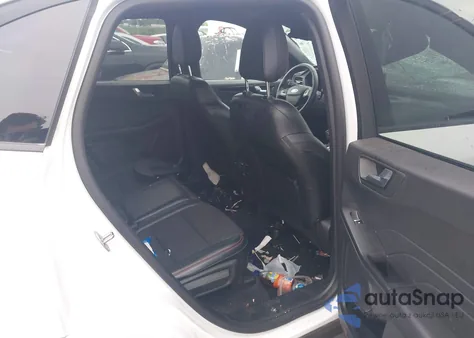 2023 Ford Escape St-Line Select from USA, damaged, VIN 1FMCU9NA3PUA27098